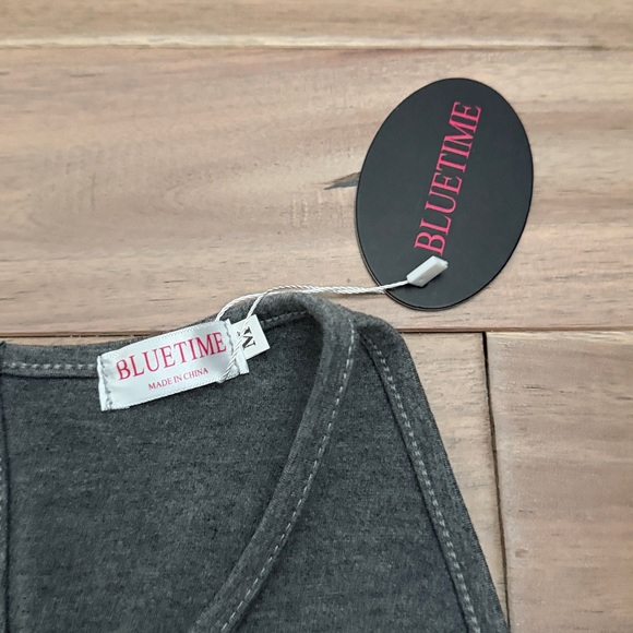 Sleeveless Crochet-Yoke Tank Top in Gray 3 for $20 - Picture 4 of 7